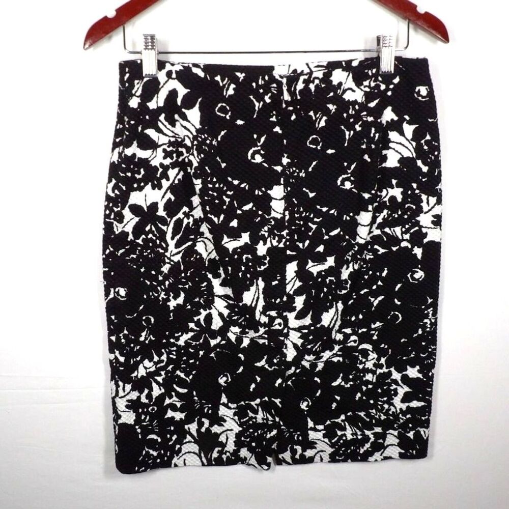 Talbots Black White Floral Stretch‎ Back Slit Business Pencil Skirt | size 8